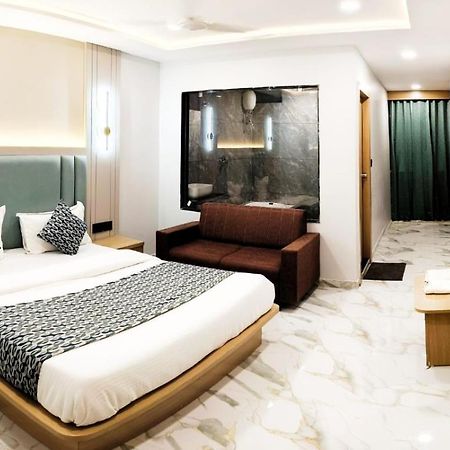 Hotel Allen 아흐메다바드 외부 사진